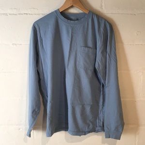Sky blue long sleeve T-shirt w/ front pocket